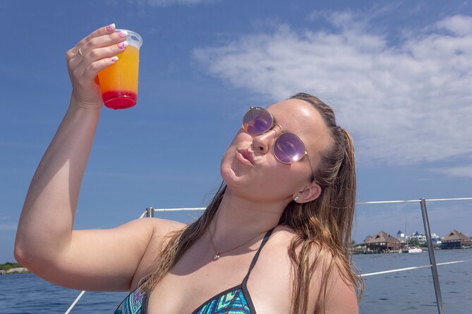 Premium Isla Mujeres Tour by Private Catamaran - Two hours to find your own Isla Mujeres