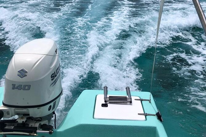 Private Boat Lake Ride and Cancun Bay Sightseeing - The service style: friendly help and plenty of photos