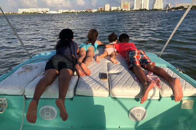 Private Boat Lake Ride and Cancun Bay Sightseeing - What this trip does not do