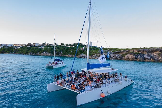 Private Catamaran from Cancun to Isla Mujeres | For up to 100 pp - Leaving Marina Las Perlas in Cancun