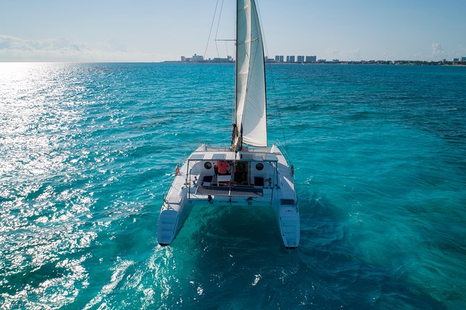 Private Catamaran from Cancun to Isla Mujeres | For up to 40 pp - How the private format affects value