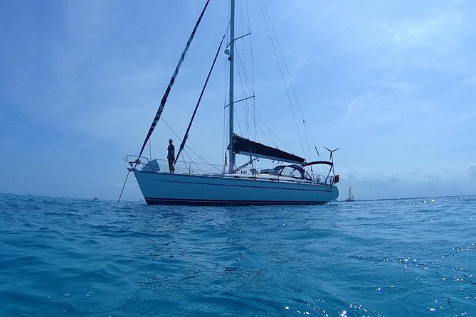 Private Customizable Sailing Tour in Cancun - Four hours for a relaxed sail and swim