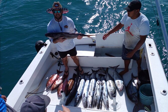 Private fishing charter Bertram 31ft 6 pax max if you don't fish you don't pay - The fish you might catch around Isla Mujeres