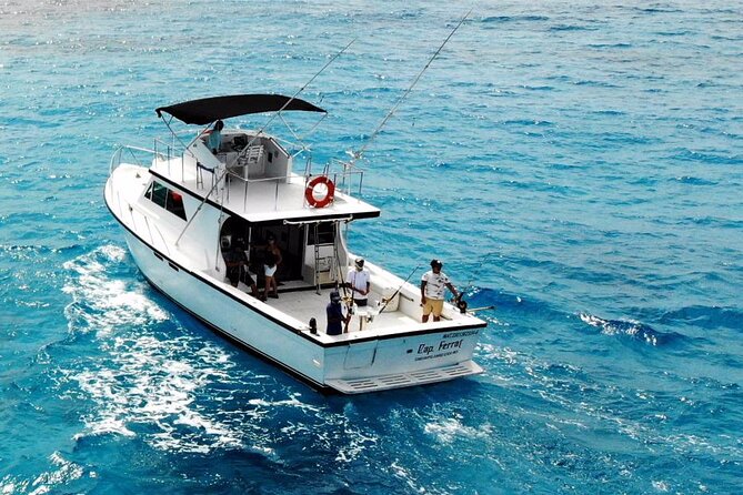 Private fishing charter Boat 48ft 12 pax Good Marlin and Sailfish - What the $980 Group Rate Really Covers
