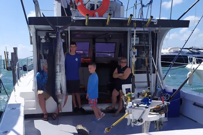 Private fishing charter Boat 48ft 12 pax Good Marlin and Sailfish - Trolling Offshore for Marlin and Sailfish
