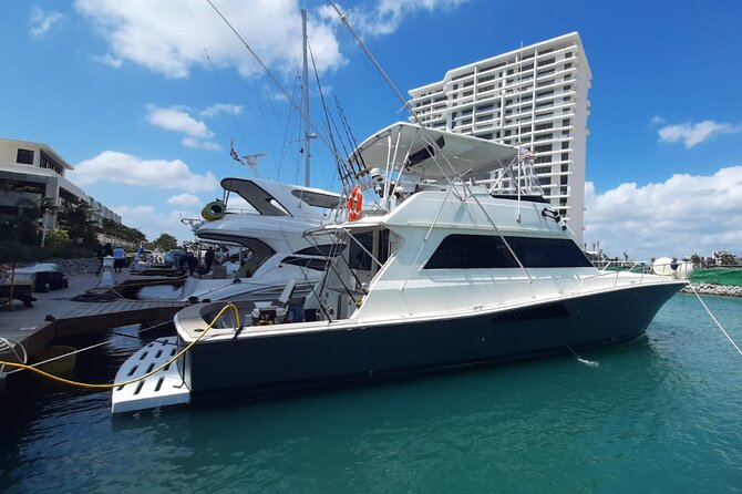 Private Full Day Tour by Yatch in Cancún - Isla Mujeres, an optional 90-minute stop