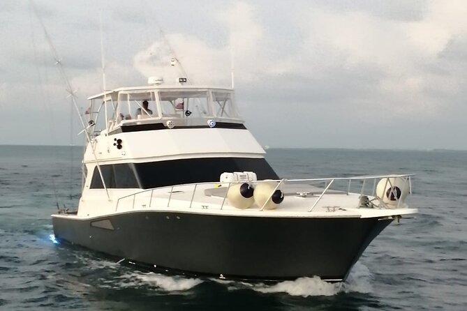 Private Full Day Tour by Yatch in Cancún - Cruising along Cancun’s coast