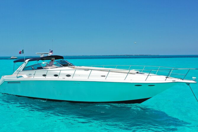 Private Luxury Yacht 55FT Rental in Cancun - Six and eight hours: the better choice for a relaxed day