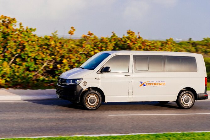 Private One Way or Roundtrip Transportation to Cancun Hotels - A private ride instead of the Cancun airport shuffle