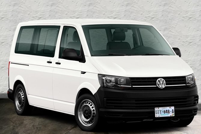 Private Round Trip Transfer from Airport to Cancun - Meeting your driver outside Cancun International Airport