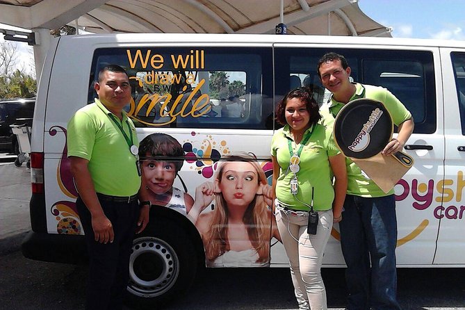 Private Roundtrip Transportation from Cancun Airport to Ferry Isla Mujeres - Where the service has limits