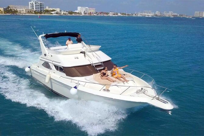 Private SeaRay 47ft Yacht Rental Cancun 23P6 - Isla Mujeres, snorkeling, and Playa Norte
