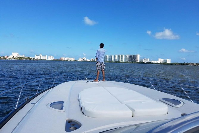 Private SUNSEEKER 60 Yacht Experience for up to 20 Guests - The crew is a major part of the value