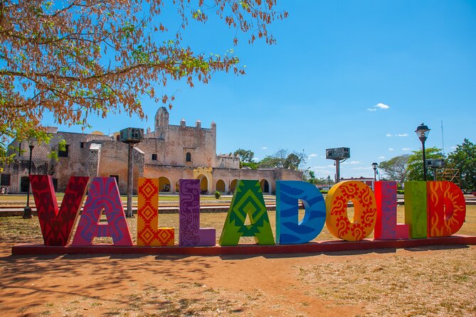 Private Tour to Chichen Itza, Valladolid and Ik Kil Cenote with Lunch - One hour in colonial Valladolid
