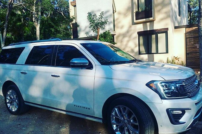 Private Transfer from Cancun Airport to Playa del Carmen - What the ride is like for different group sizes