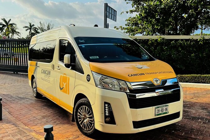 Private Transfer from Cancun Airport to Puerto Morelos - Leaving Cancun Airport without the shared-shuttle shuffle