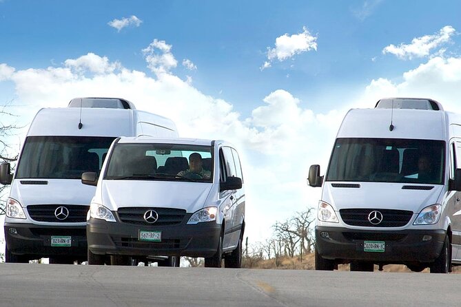 Private Transfer From Merida to Cancún - Chichén Itzá as a transfer stop