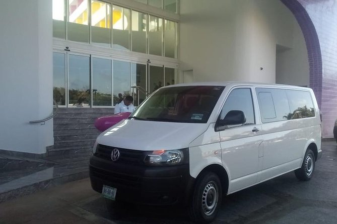 Private transfer round trip (Playa del Carmen) - A private ride instead of a shared airport shuttle