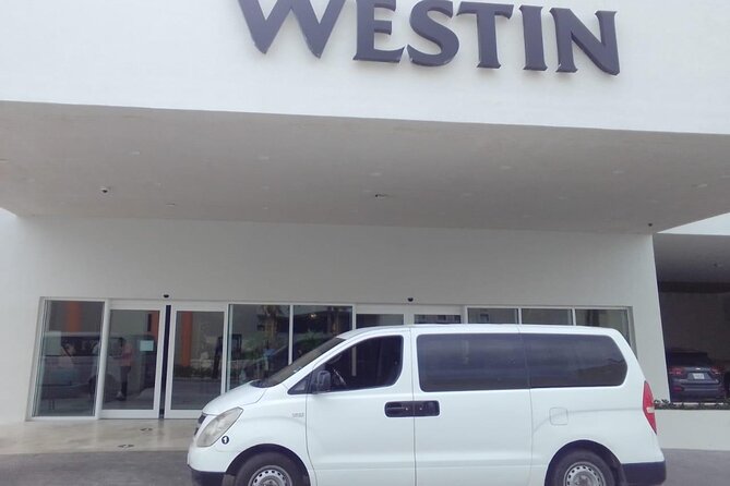 Private transportation CUN Airport-Puerto Juarez & Playa Mujeres - What the vehicle and ride feel like