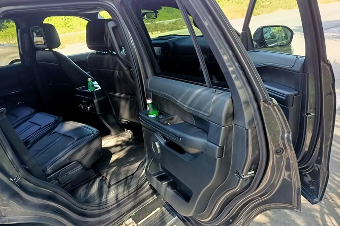 Private Transportation Deluxe Van - The 45-minute to 2-hour ride