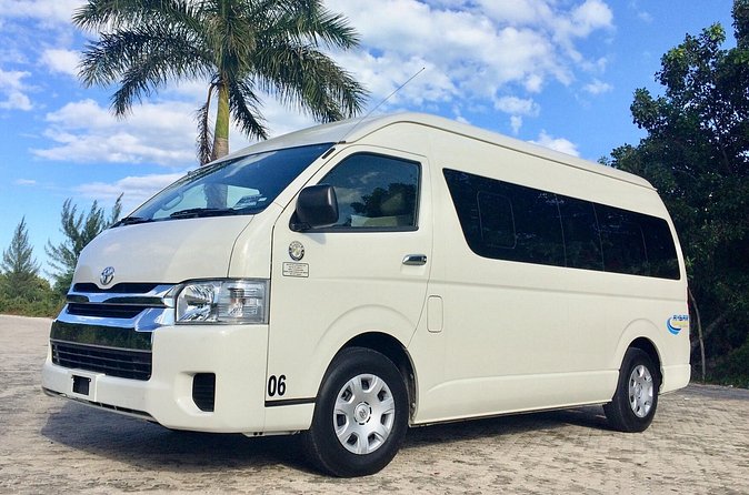 Private transportation from Cancun airport to Hotel Zone - Price, group size, and practical value
