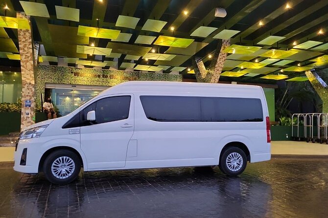 Private Transportation from Cancun Airport to Playa del Carmen - Finding Your Host at the Terminal Exit
