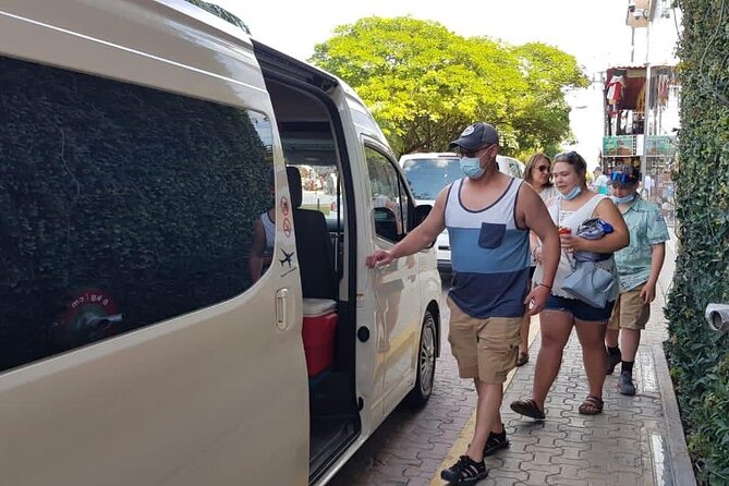 Private Transportation from Cancun Airport to Playa del Carmen - How This Transfer Compares With Doing It Yourself