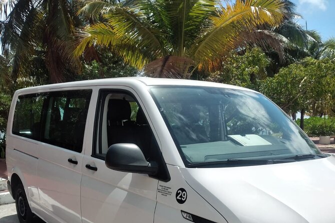 Private Transportation from the Airport to the Cancun hotel zone - Why a private transfer can beat an airport taxi