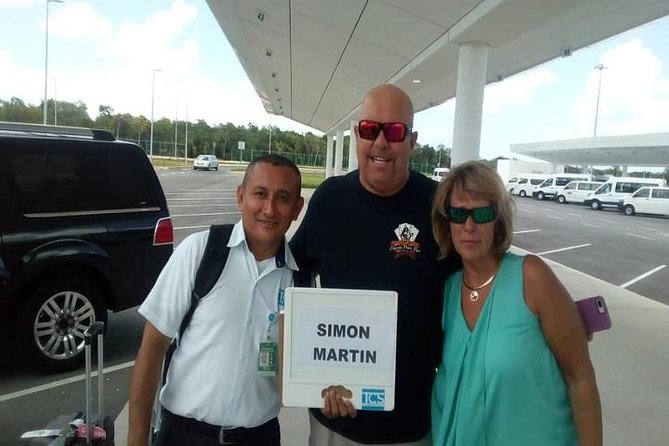 Private Transportation Hotel Zone Cancun- Airport - What the 30-minute ride is really like