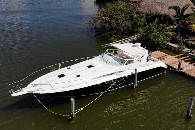 Private Yacht 46ft Sea Ray Snorkel up to 15 pax 23P2 - Six hours for a slower Caribbean day