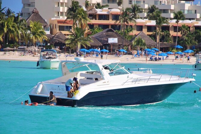 Private Yacht 46ft Sea Ray Snorkel up to 15 pax 23P2 - Working out the real price