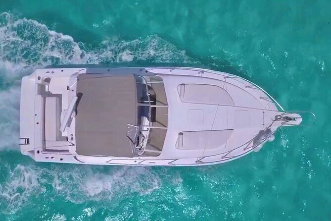 Private Yacht Cancun 42ft up to 8 people - Key points before you reserve
