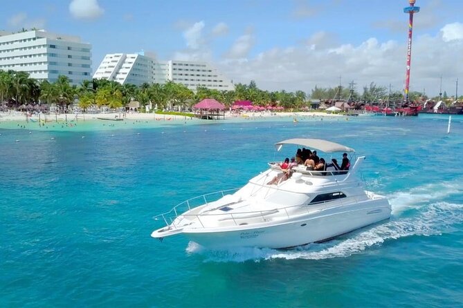 Private Yacht Rental Sea Ray 46ft Cancun 23P3 - Price, extra charges, and real value