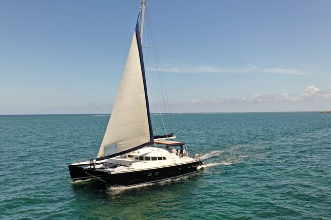 Puerto Morelos Secret Sandbar Catamaran Sail - Lunch, drinks, and what is really included