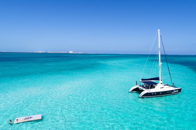 Puerto Morelos Secret Sandbar Catamaran Sail - The secret sandbar stop
