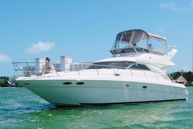 Rent a Private 46ft Yacht in Cancun - Cruising Cancun Bay in turquoise water