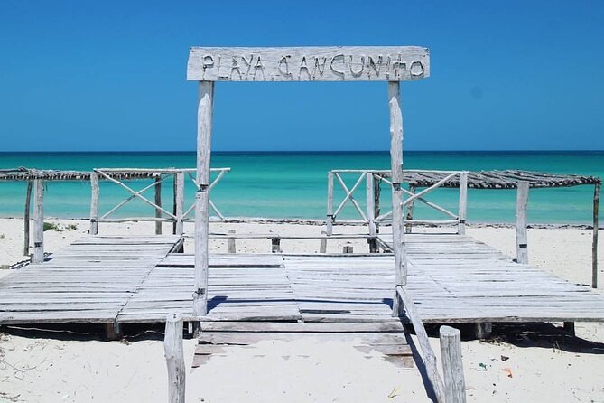 Rio Lagartos, Coloradas & Cancunito Beach from Merida - The English-Language Question