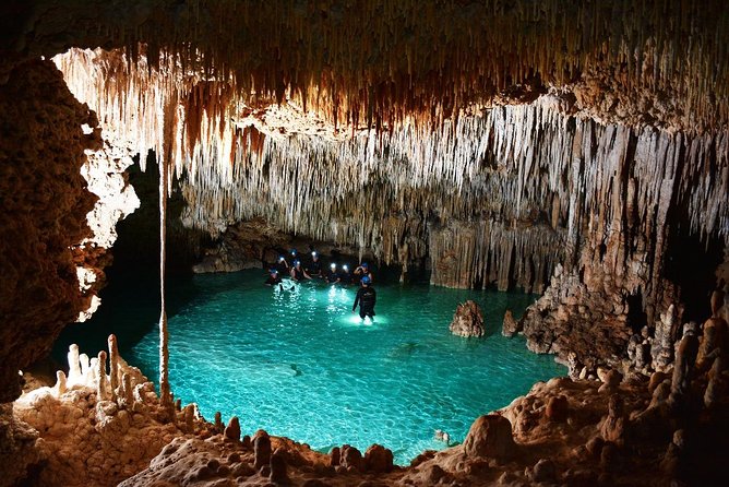 Rio Secreto Underground River Tour with Crystal Caves - What makes Rio Secreto different from a standard cenote visit