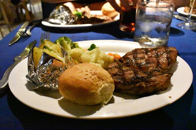 Romantic Dinner in the Spanish Galeon with Sax in Cancun. Lobster & Beef menu. - Live saxophone and the evening mood