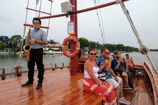 Romantic Sunset Dinner Cruising Experience - Who will enjoy this most?