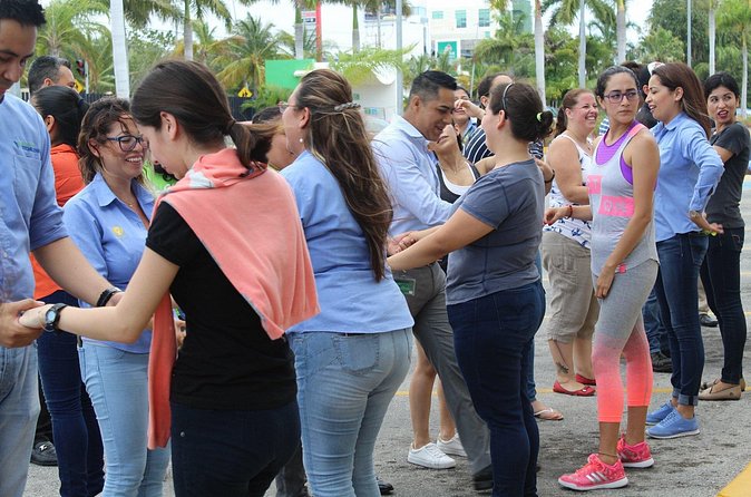 salsa dancing lessons and bachata classes - Why the private format matters