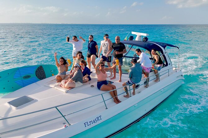 SeaRay 43ft Isla Mujeres, Snorkelling and more!! - The turquoise natural pool stop