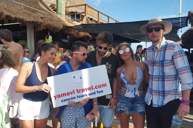 Shared transportation in Cancun - Choosing the right hotel zone