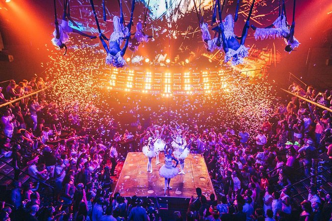 Skip the line: Cancun Coco Bongo Gold Member Entrance Ticket - Finding the Gold Member area