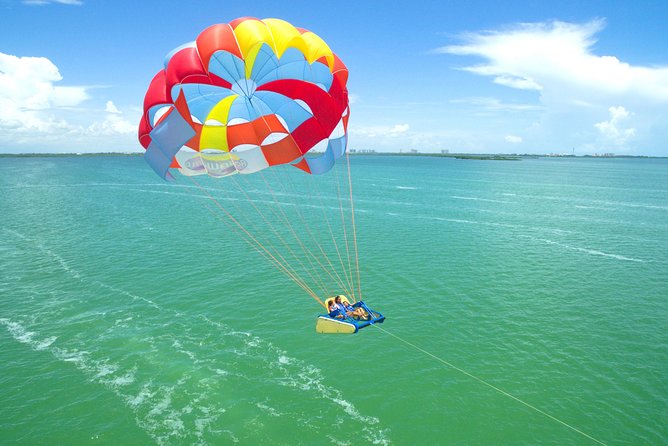 Skyrider Parasailing Tour with Panoramic View of Cancun - What happens at Aquaworld before takeoff