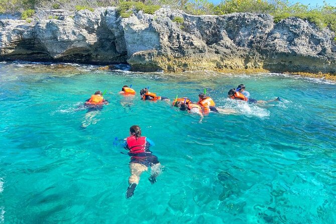 Snorkeling in Isla Mujeres and Underwater Museum - What this four-hour Isla Mujeres trip actually includes