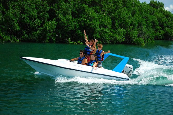 Speedboat adventure in cancun waters - Finding the meeting point in Cancun’s Hotel Zone