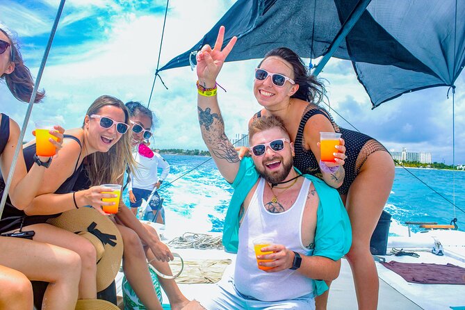 Splendid Isla Mujeres Catamaran: drinks and fun all day! - Key things to know before booking