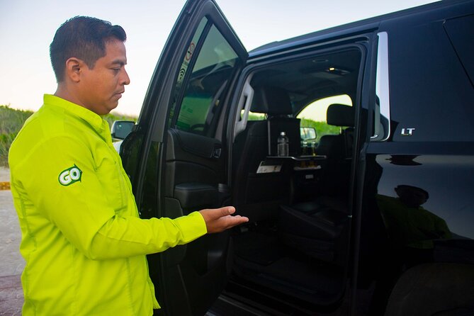 Suv departures from Puerto Morelos to Cancun Airport - A straightforward Puerto Morelos airport departure