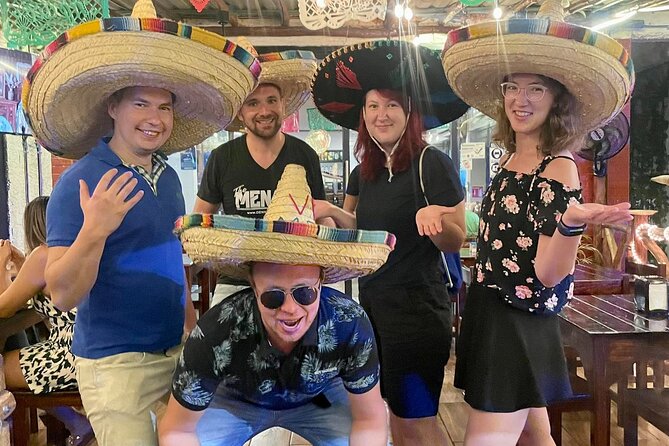 Tacos Y Marquesitas Tour Cancún - First tacos at a local downtown stand